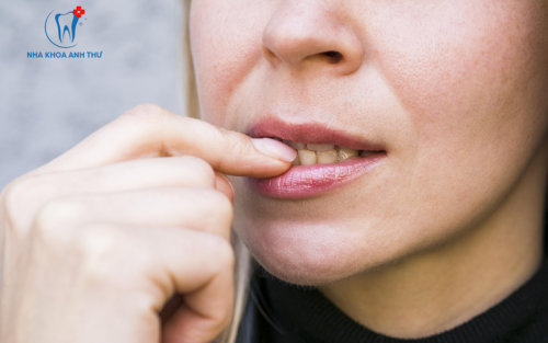 VÌ SAO KHỚP CẮN NGƯỢC CẦN PHẢI ĐƯỢC ĐIỀU TRỊ SỚM?