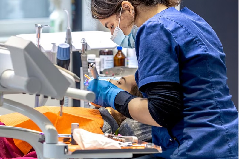 nha khoa anh thư điều trị viêm tủy răng