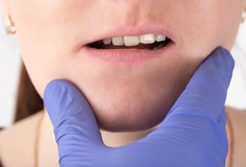 nha-khoa-anh-thu-khop-can-doi-dinh-7