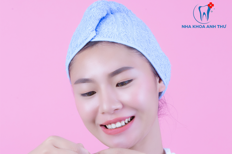 nha-khoa-anh-thu-rang-su-Lava-2