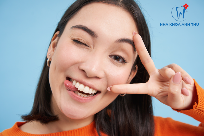 nha-khoa-anh-thu-rang-su-Lava-4