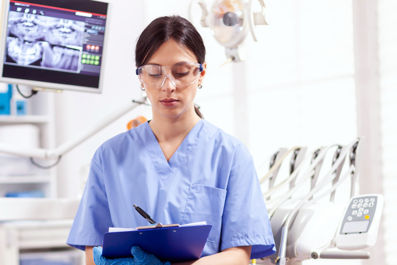 nha-khoa-anh-thu-tuyen-dung-6